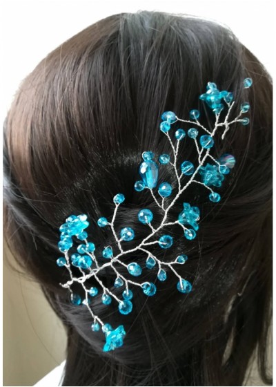 Елегантна украса за коса с кристали в цвят тюркоаз от серия Blue Bell by Rosie